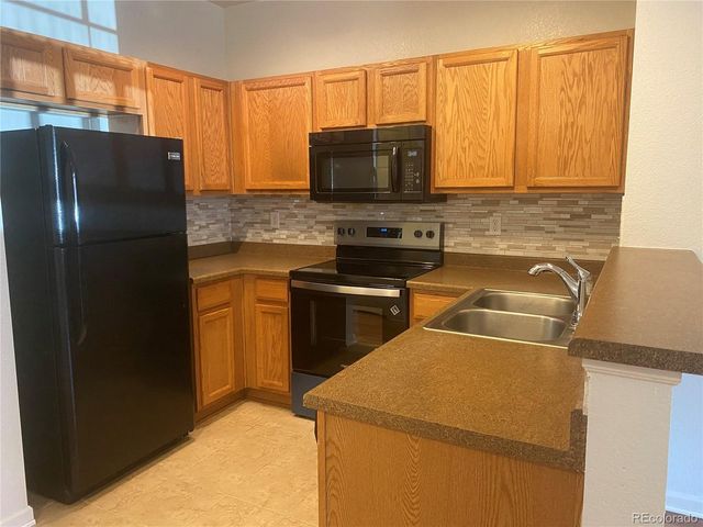 9300 E Florida Ave 608, Denver, CO 80247