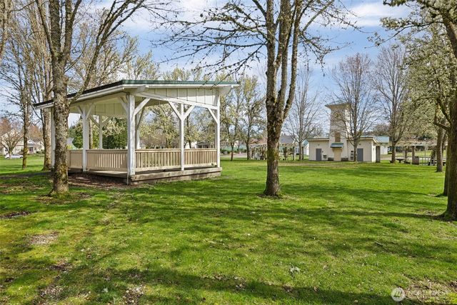 2245 McDonald Avenue, Dupont, WA 98327