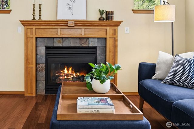 2245 McDonald Avenue, Dupont, WA 98327