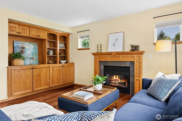 2245 McDonald Avenue, Dupont, WA 98327