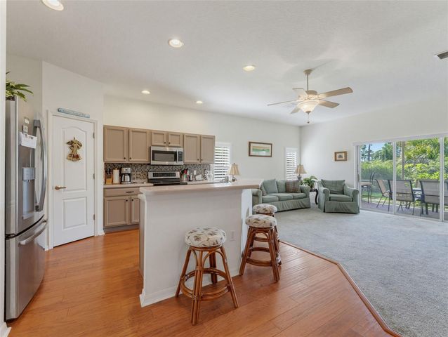 2542 SANDY HILL COURT, Holiday, FL 34691