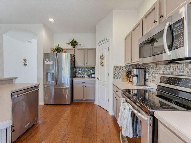 2542 SANDY HILL COURT, Holiday, FL 34691