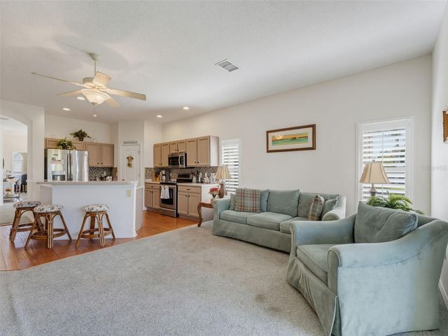 2542 SANDY HILL COURT, Holiday, FL 34691