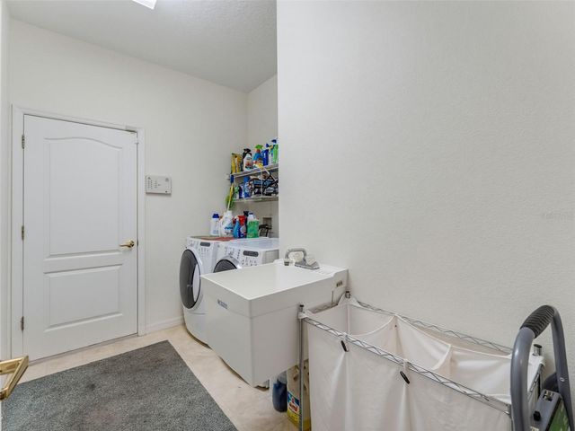 2542 SANDY HILL COURT, Holiday, FL 34691
