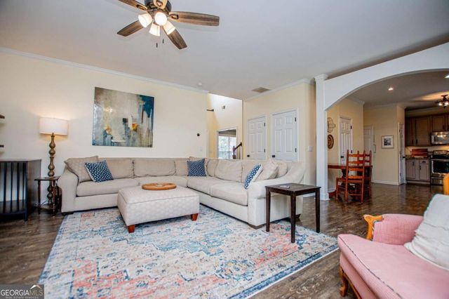 105 Meadow Side Court, Carrollton, GA 30116
