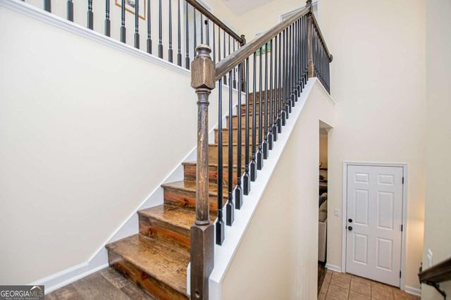 105 Meadow Side Court, Carrollton, GA 30116