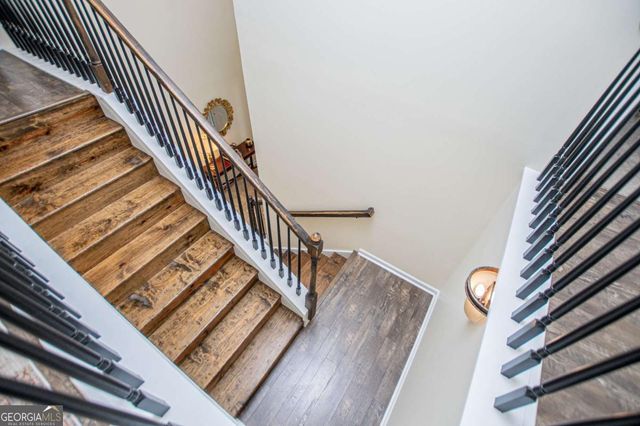 105 Meadow Side Court, Carrollton, GA 30116
