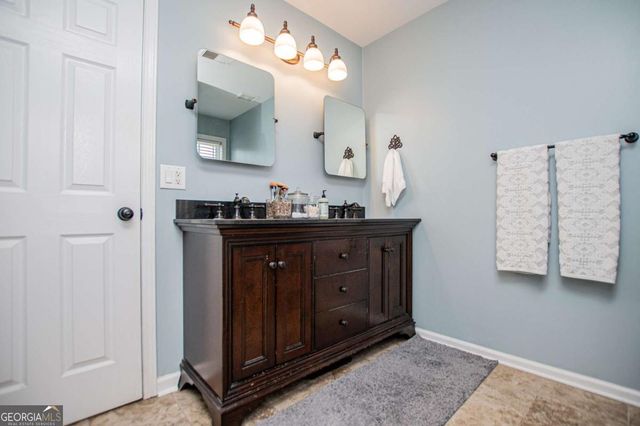 105 Meadow Side Court, Carrollton, GA 30116