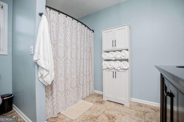 105 Meadow Side Court, Carrollton, GA 30116