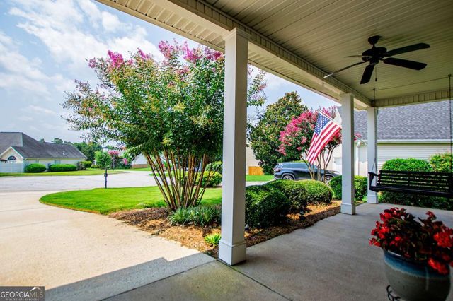 105 Meadow Side Court, Carrollton, GA 30116