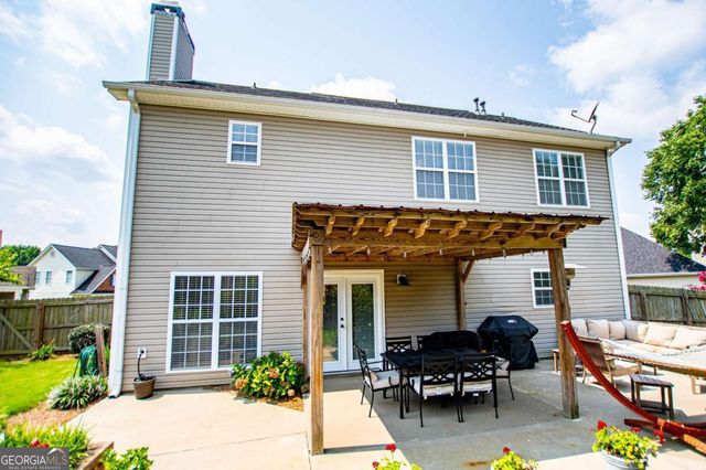 105 Meadow Side Court, Carrollton, GA 30116