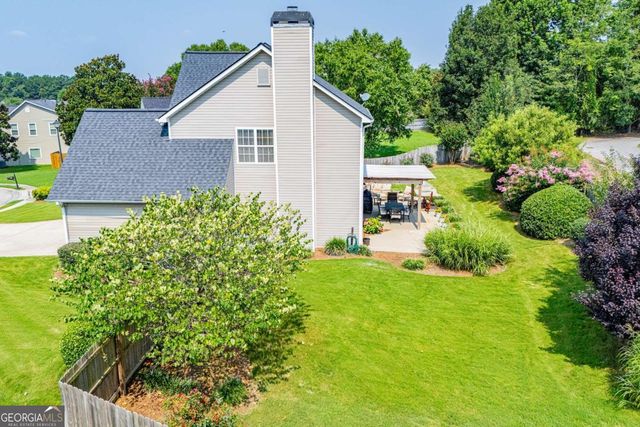 105 Meadow Side Court, Carrollton, GA 30116