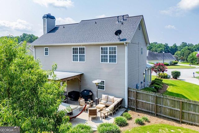 105 Meadow Side Court, Carrollton, GA 30116
