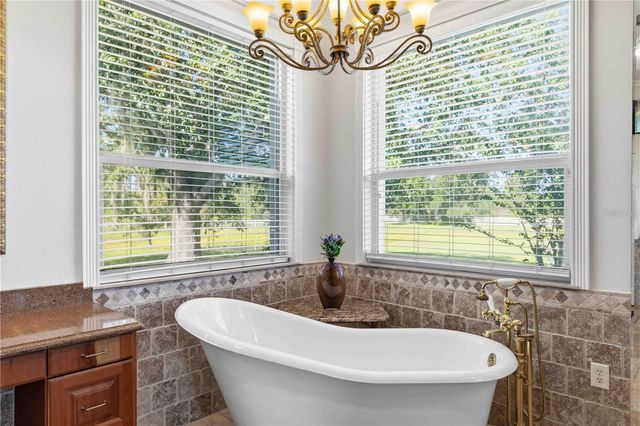 20207 77TH AVENUE E, Bradenton, FL 34202