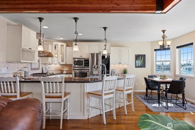 4121 Saltspring Drive, Ferndale, WA 98248