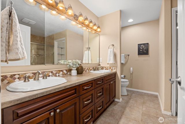 4121 Saltspring Drive, Ferndale, WA 98248