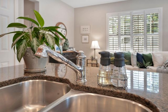 2268 OSPREY AVENUE, Orlando, FL 32814