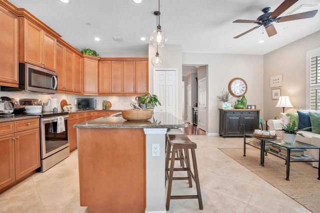 2268 OSPREY AVENUE, Orlando, FL 32814