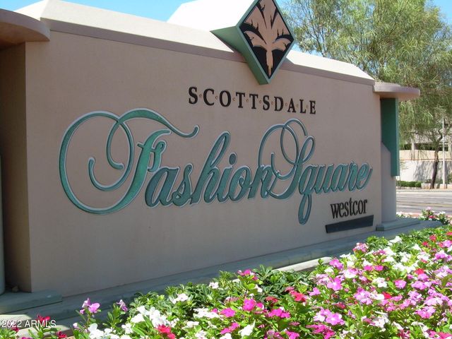 9405 N 83RD Street, Scottsdale, AZ 85258