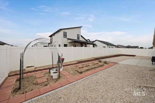 514 21st Ave E, Jerome, ID 83338