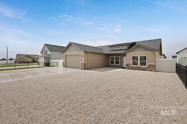 514 21st Ave E, Jerome, ID 83338