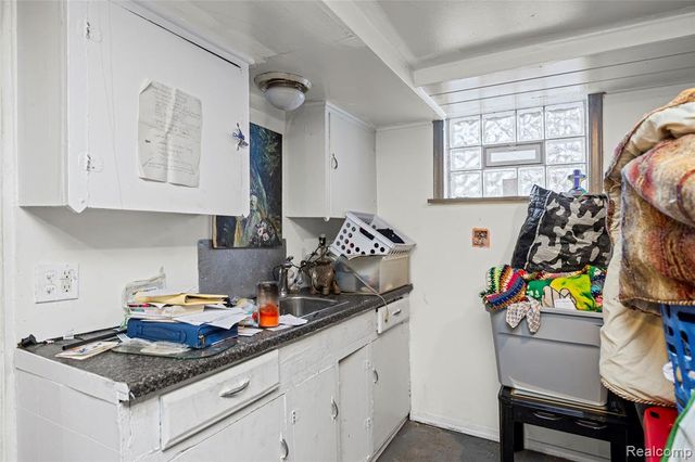 21857 Le Fever Avenue, Warren, MI 48091