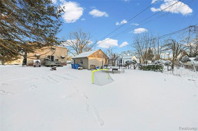 21857 Le Fever Avenue, Warren, MI 48091