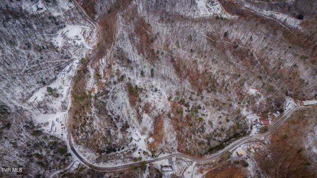 220 Whitehead Hollow Road, Roan Mountain, TN 37687