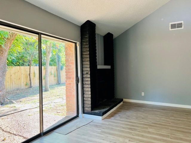 7627 Candlegreen Lane, Houston, TX 77071