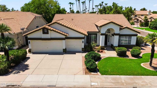 1220 N CAYMAN Drive, Gilbert, AZ 85234