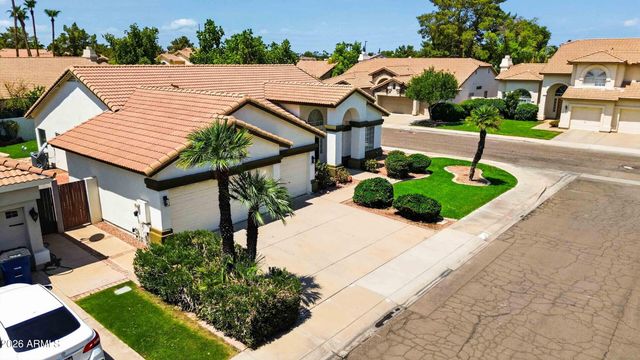 1220 N CAYMAN Drive, Gilbert, AZ 85234