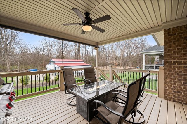 7712 Niemann Dr, Louisville, KY 40291