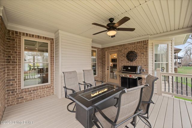 7712 Niemann Dr, Louisville, KY 40291