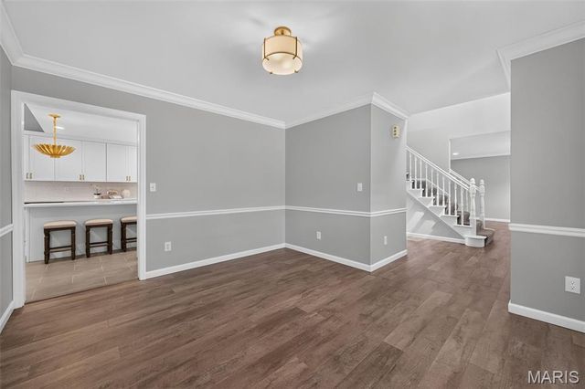6 Wagonspring Court, St Charles, MO 63303