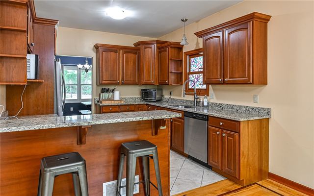 516 Lincoln Ave, Ross Twp, PA 15237