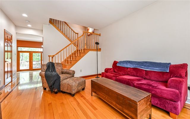 516 Lincoln Ave, Ross Twp, PA 15237
