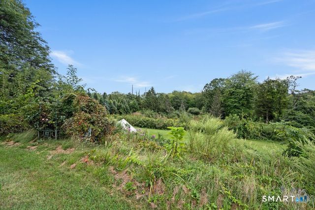 34 Hoskins Road, Bloomfield, CT 06002