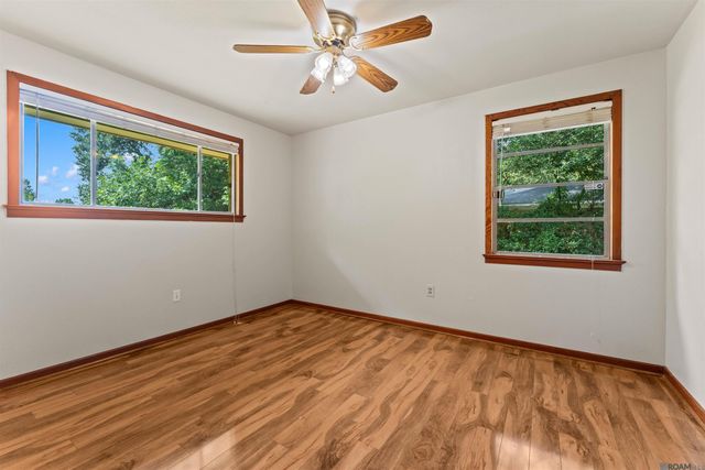 4018 Chestnut St, Zachary, LA 70791