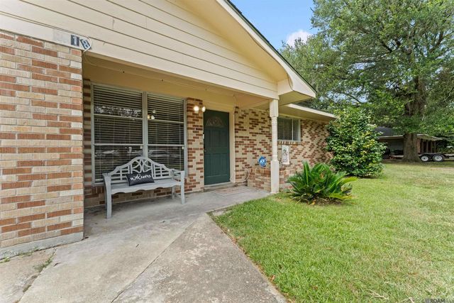 4018 Chestnut St, Zachary, LA 70791
