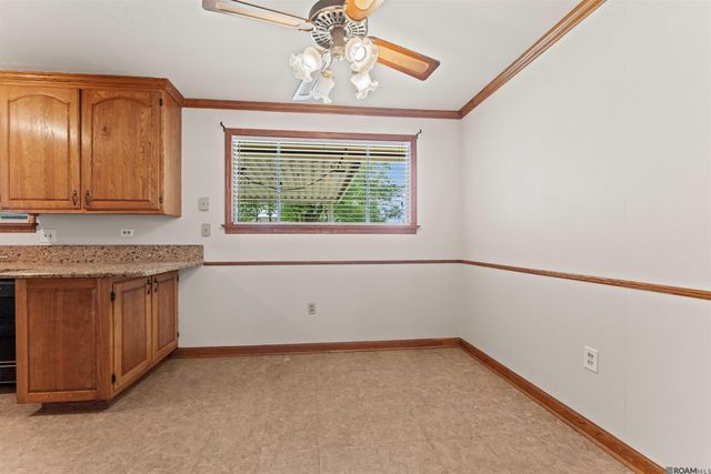 4018 Chestnut St, Zachary, LA 70791