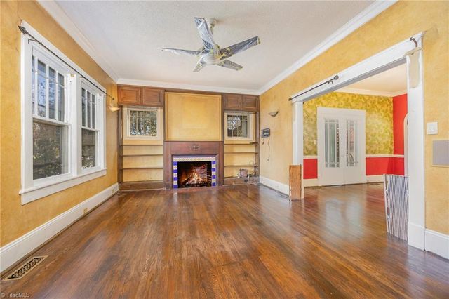 1201 Friendly Avenue, Greensboro, NC 27403