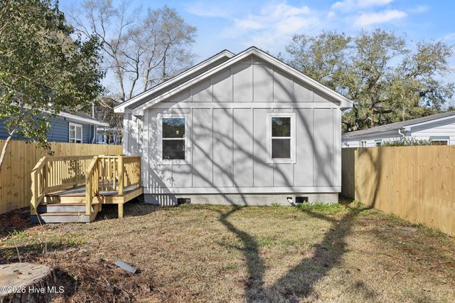 803 S 14th Street, Wilmington, NC 28401