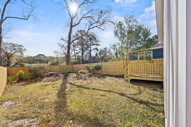 803 S 14th Street, Wilmington, NC 28401