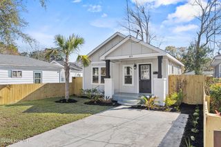 803 S 14th Street, Wilmington, NC 28401