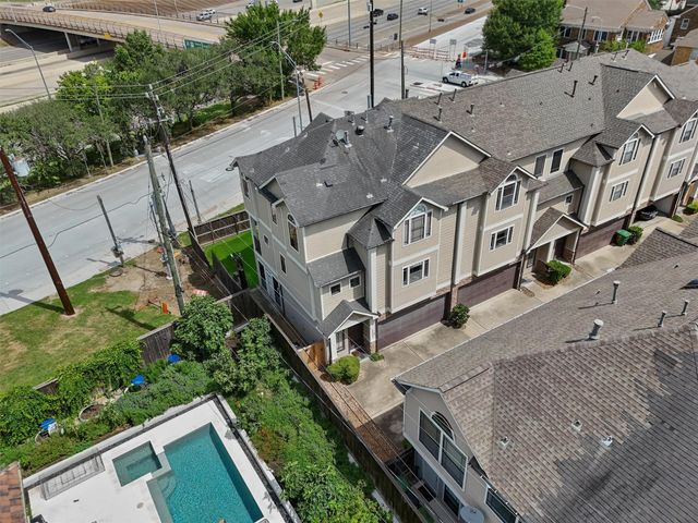 2402 Calumet Street D, Houston, TX 77004