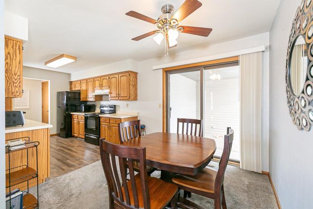 2211 VIRGINIA DRIVE, Manitowoc, WI 54220