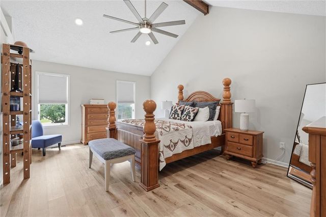 8531 Long Street, Lenexa, KS 66215