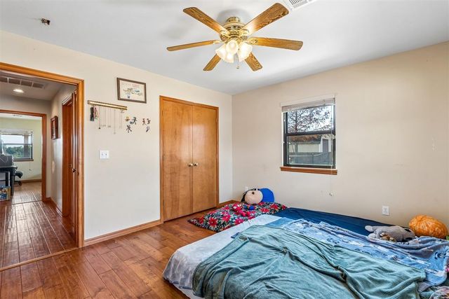 1629 Canyon Bluff Road, Guthrie, OK 73044