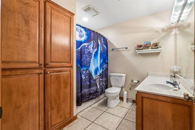 1629 Canyon Bluff Road, Guthrie, OK 73044