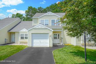 1166 Spearhead Drive, Glenville, NY 12302